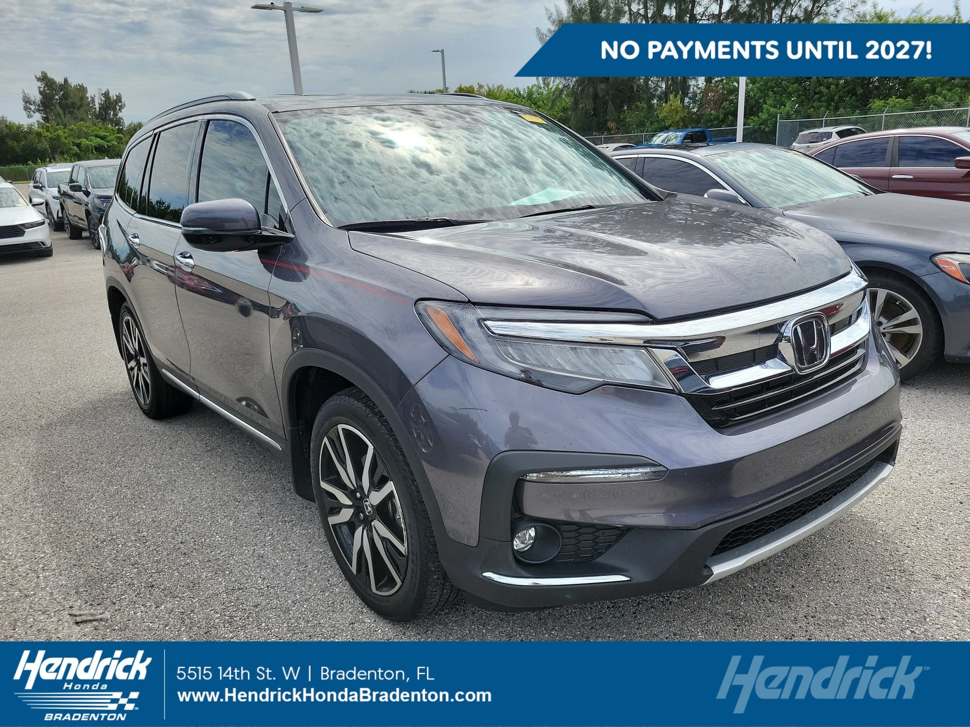 2021 Honda Pilot Touring 7-Passenger — photo 1 of 11