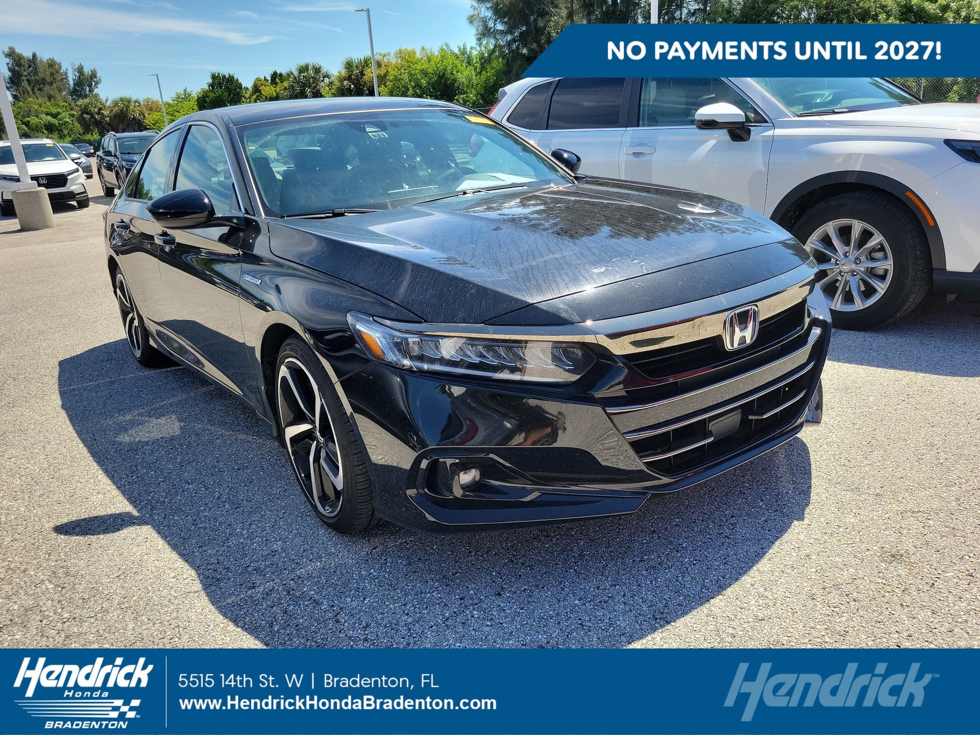2022 Honda Accord Hybrid Sport — photo 1 of 11