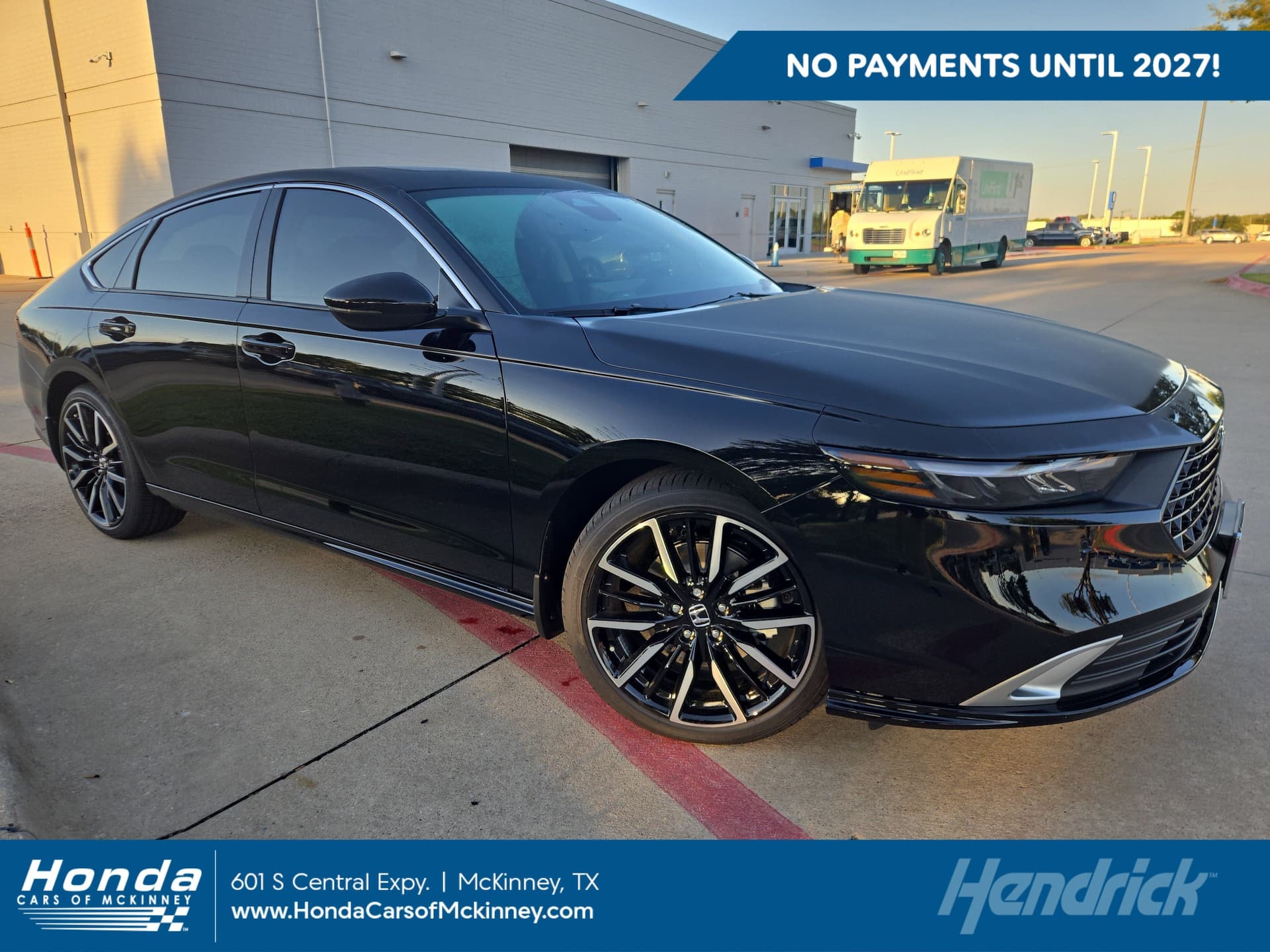2026 Honda Accord Hybrid Touring — photo 1 of 23