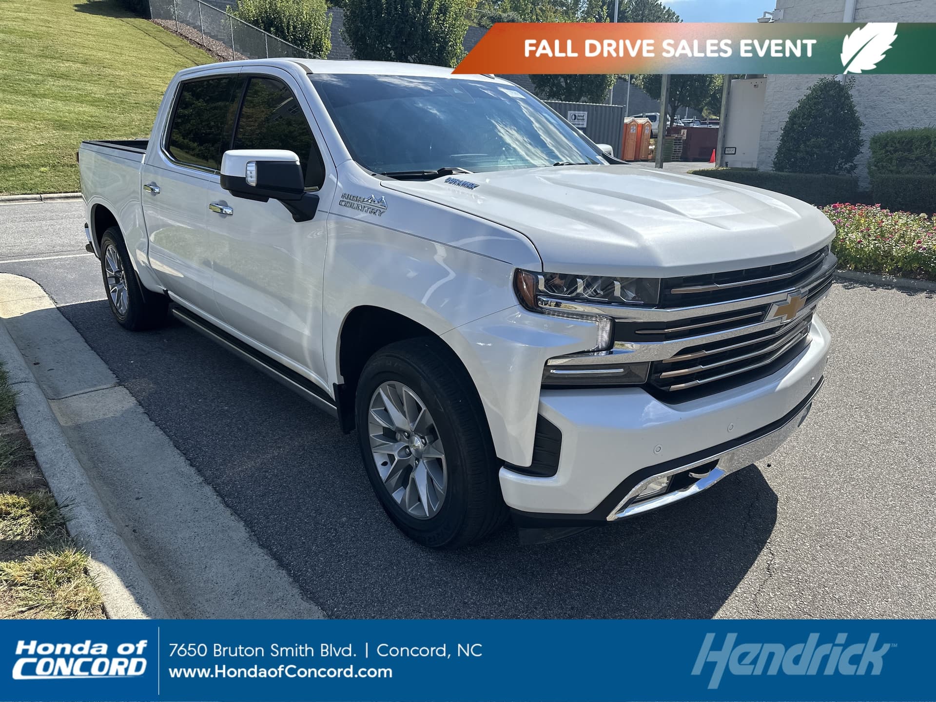 2021 Chevrolet Silverado 1500 High Country — photo 1 of 12