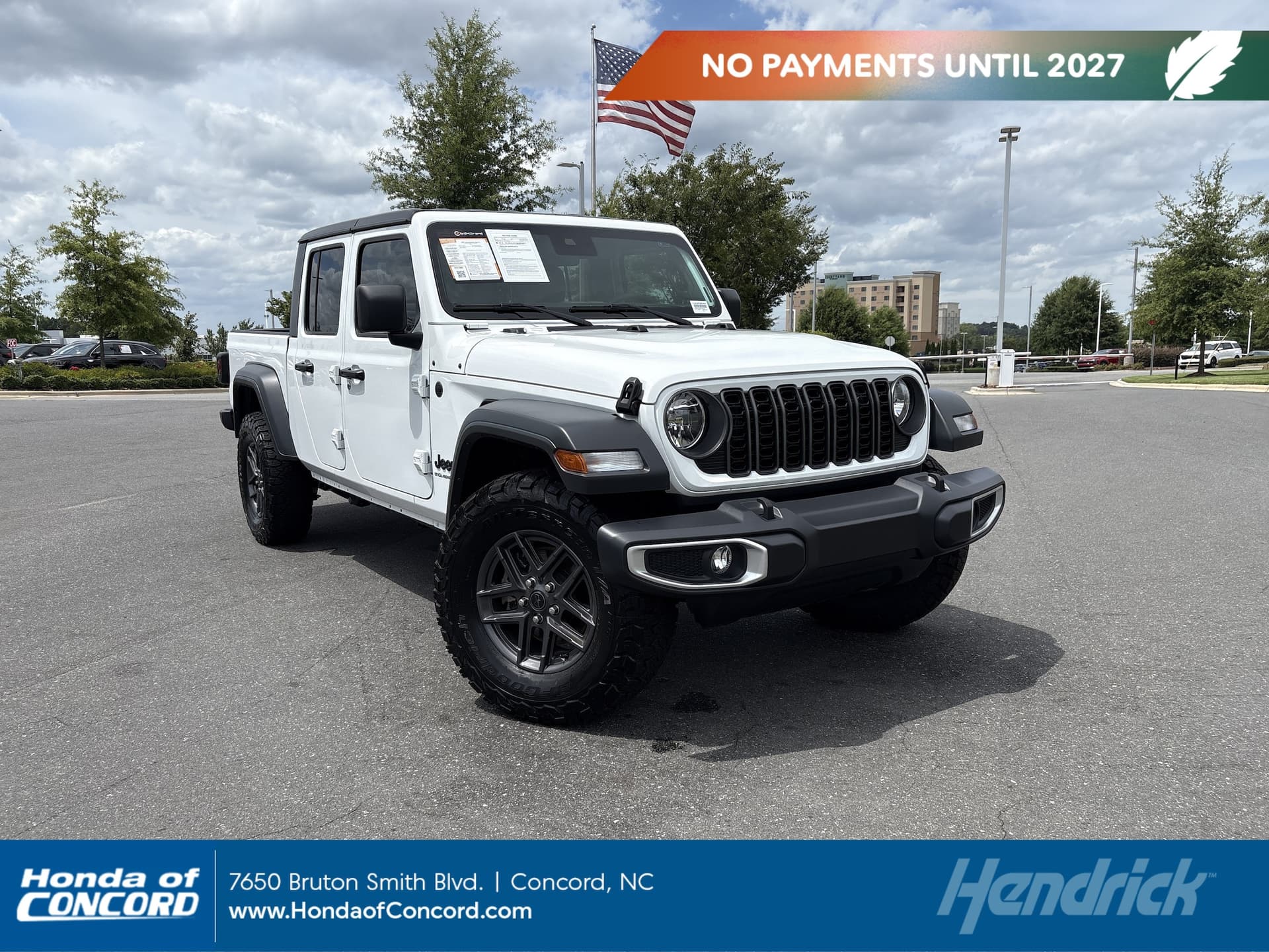 2025 Jeep Gladiator Sport S — photo 1 of 47