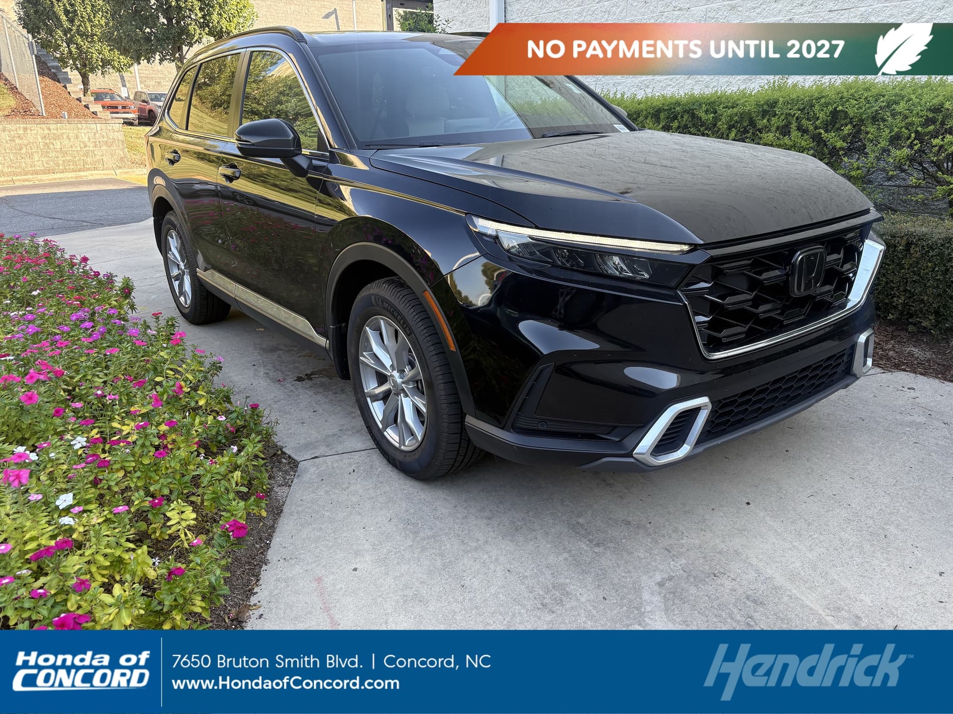 2023 Honda CR-V Hybrid Sport Touring — photo 1 of 9