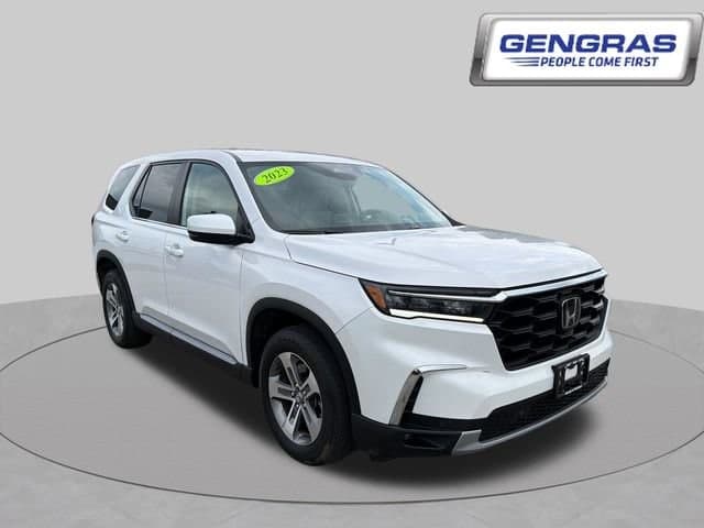 2023 Honda Pilot EX-L 7 Passenger — photo 1 of 47