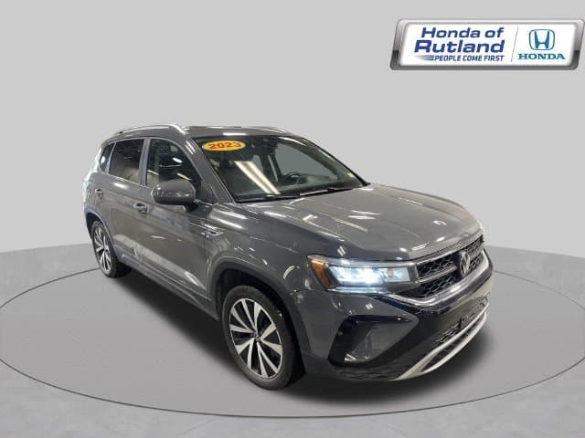 2023 Volkswagen Taos SE — photo 1 of 44