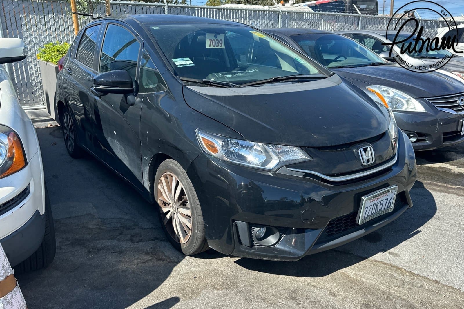 2017 Honda Fit EX — photo 1 of 2