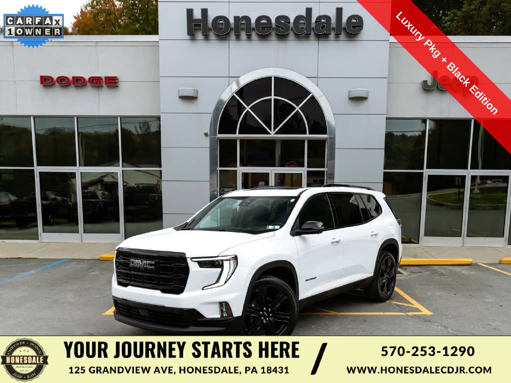 2026 GMC Acadia AWD Elevation — photo 1 of 40