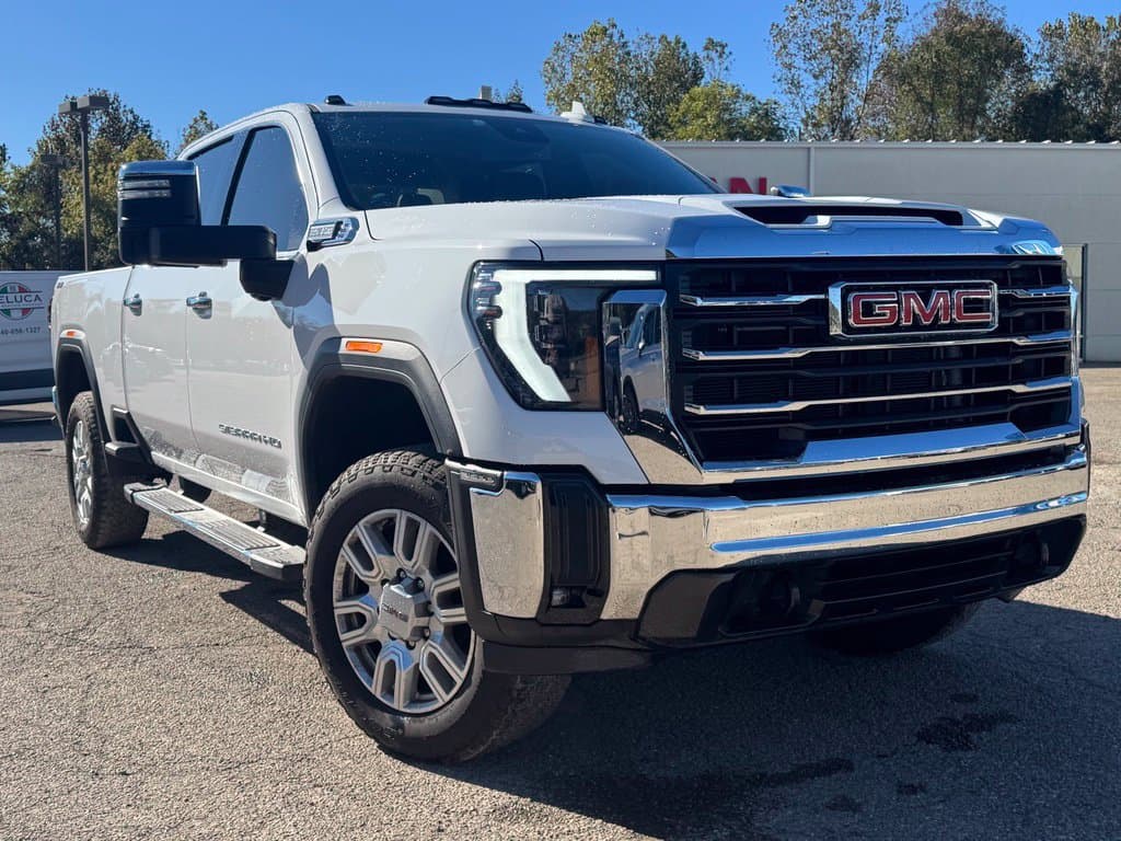 2024 GMC Sierra 3500HD SLT — photo 1 of 12