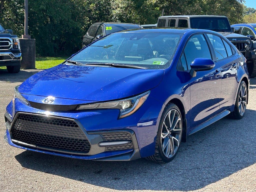 2021 Toyota Corolla SE — photo 1 of 8