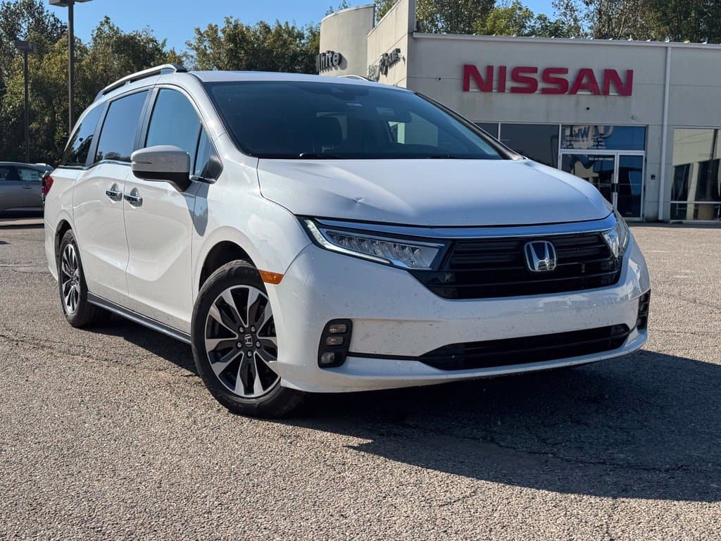 2024 Honda Odyssey EX-L — photo 1 of 11