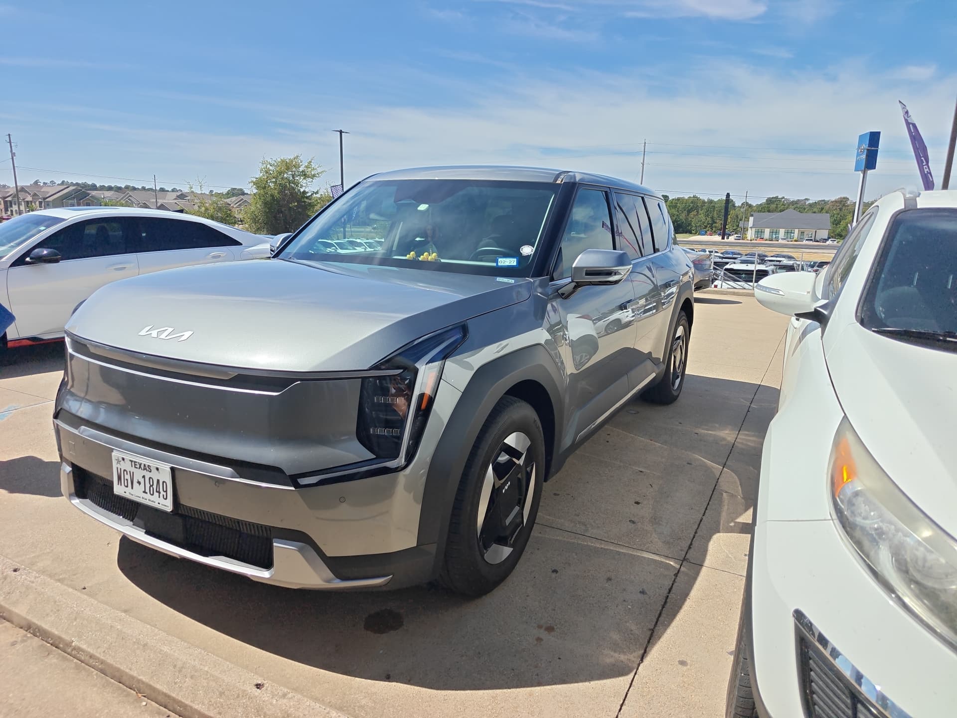 2024 Kia EV9 Light Long Range — photo 1 of 4