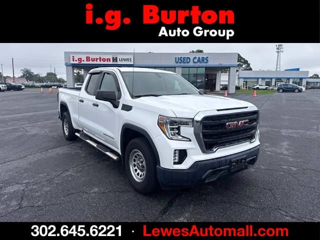 2019 GMC Sierra 1500 Base — photo 1 of 10