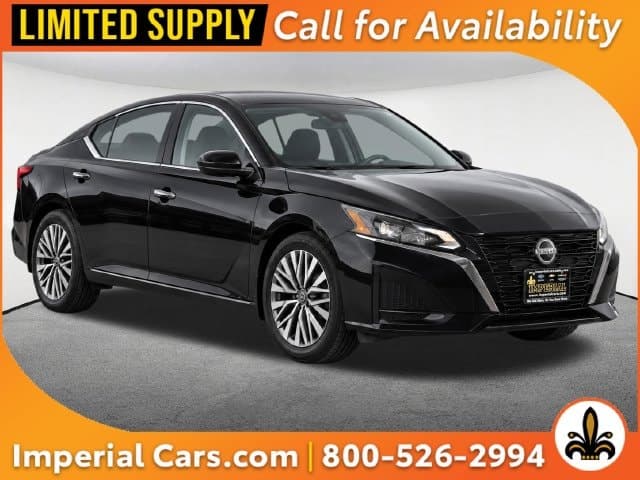 2023 Nissan Altima 2.5 SV — photo 1 of 13