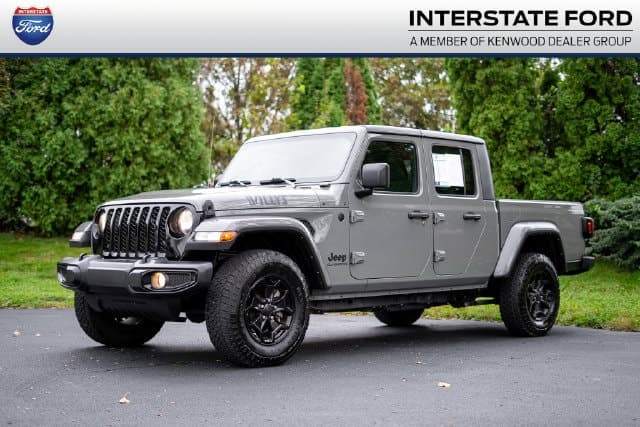 2021 Jeep Gladiator Sport — photo 1 of 38