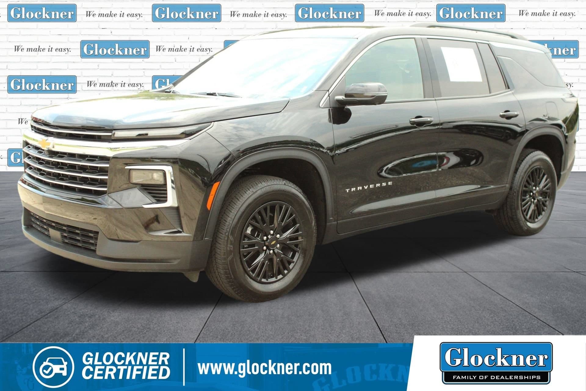 2026 Chevrolet Traverse FWD LT — photo 1 of 51