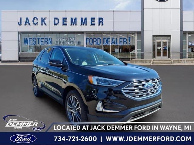 2024 Ford Edge Titanium — photo 1 of 22