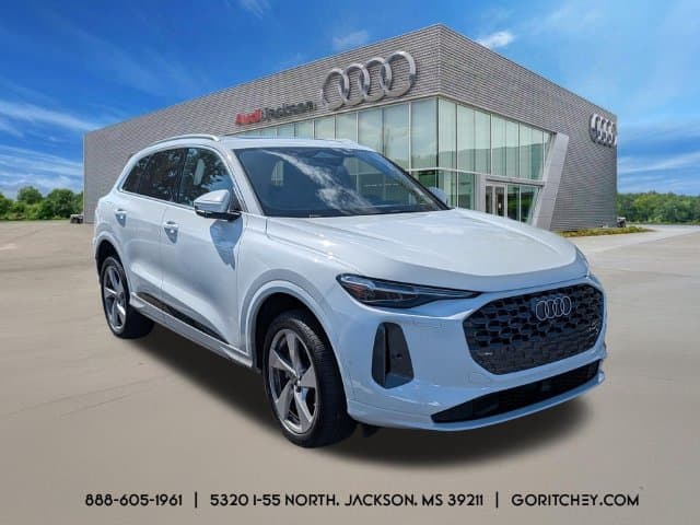 2025 Audi Q5 Base — photo 1 of 16