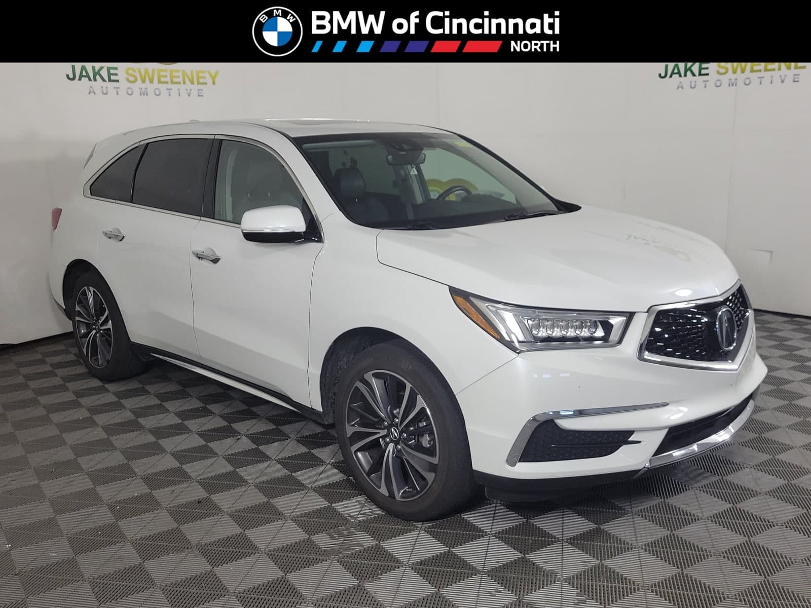 2020 Acura MDX Base — photo 1 of 8