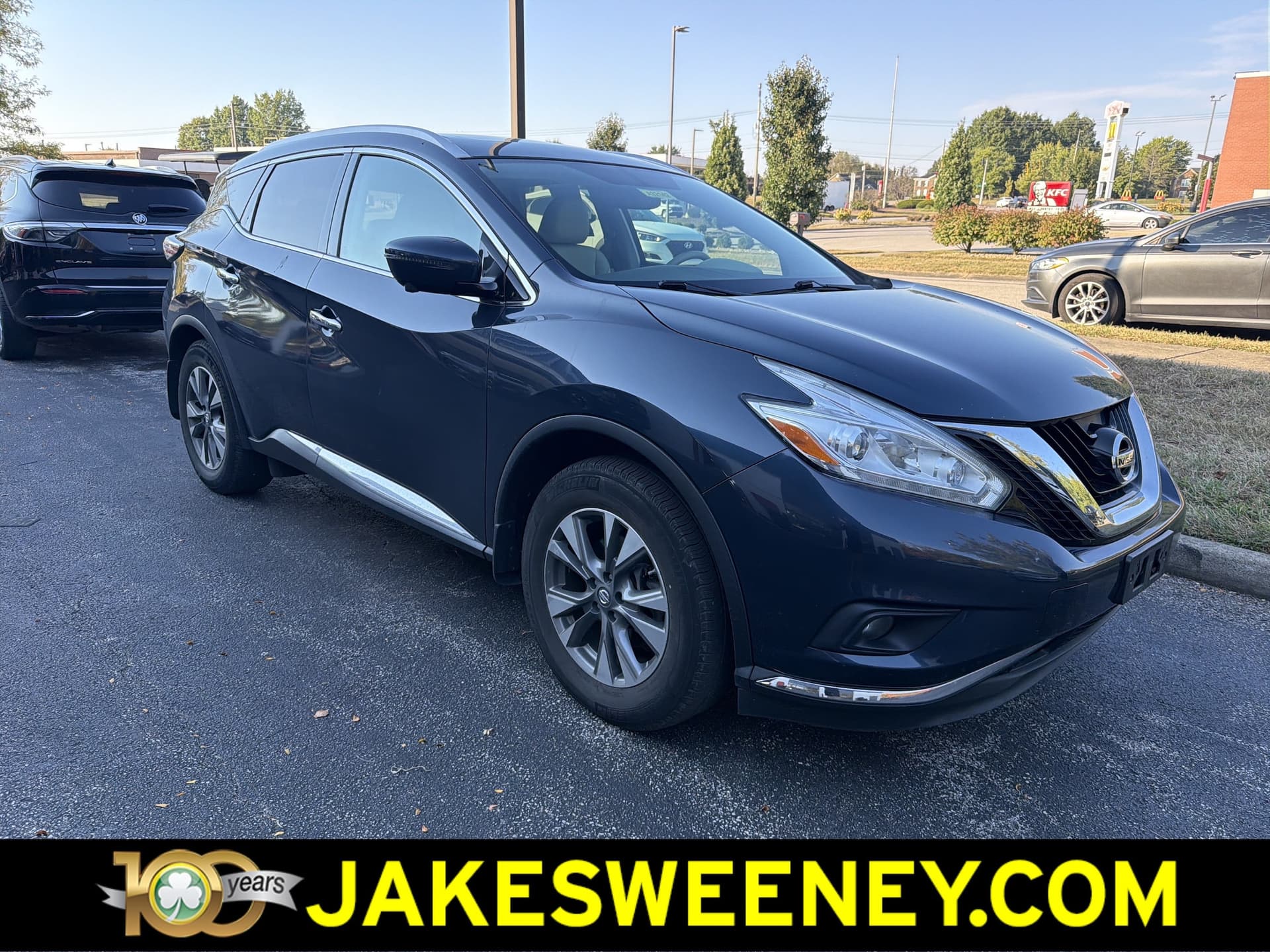2017 Nissan Murano SL — photo 1 of 11