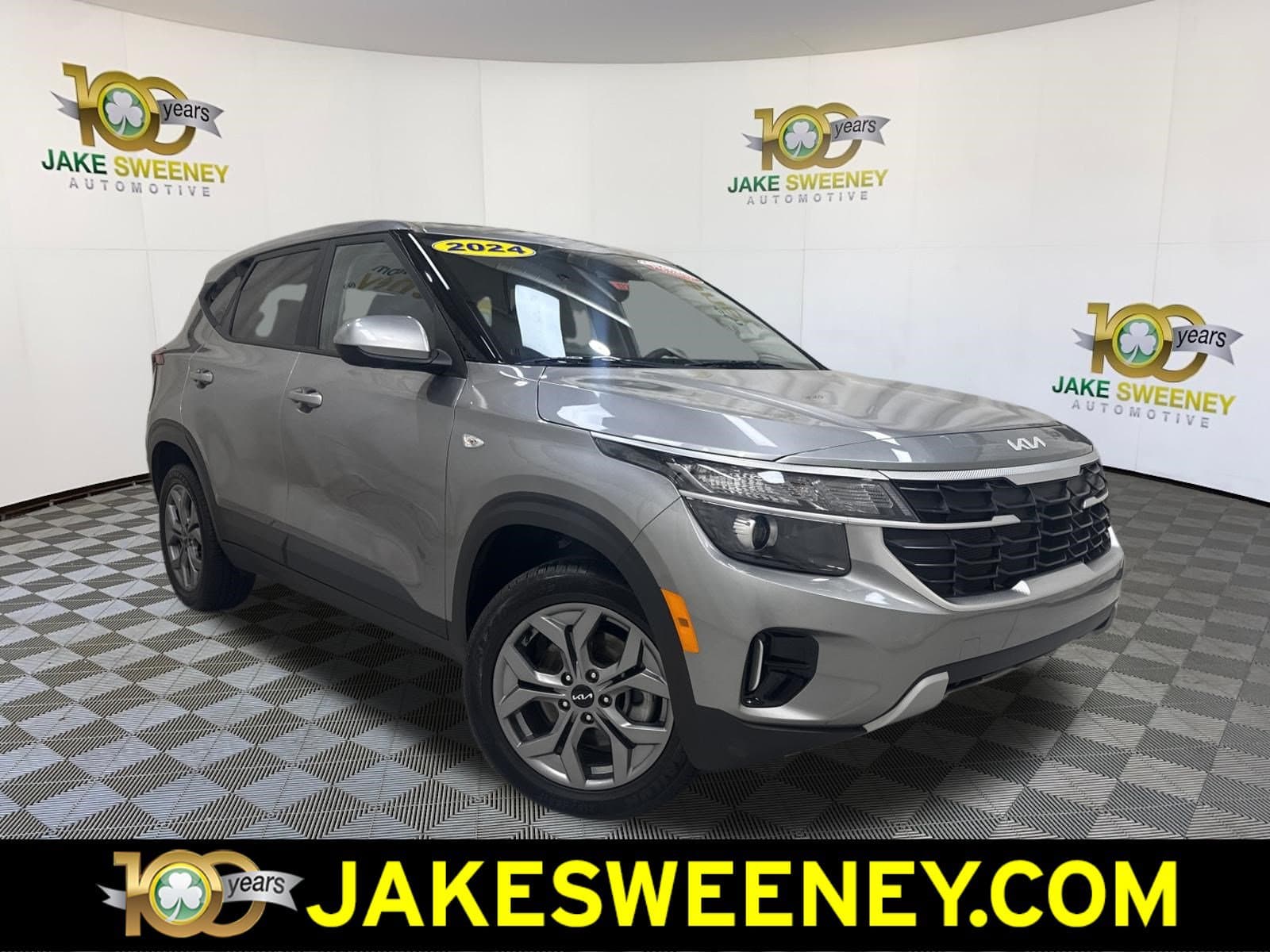 2024 Kia Seltos LX — photo 1 of 29