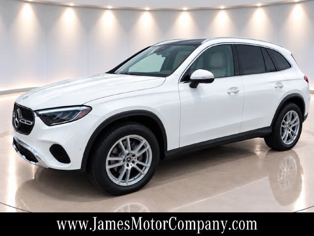 2026 Mercedes-Benz GLC Base — photo 1 of 25