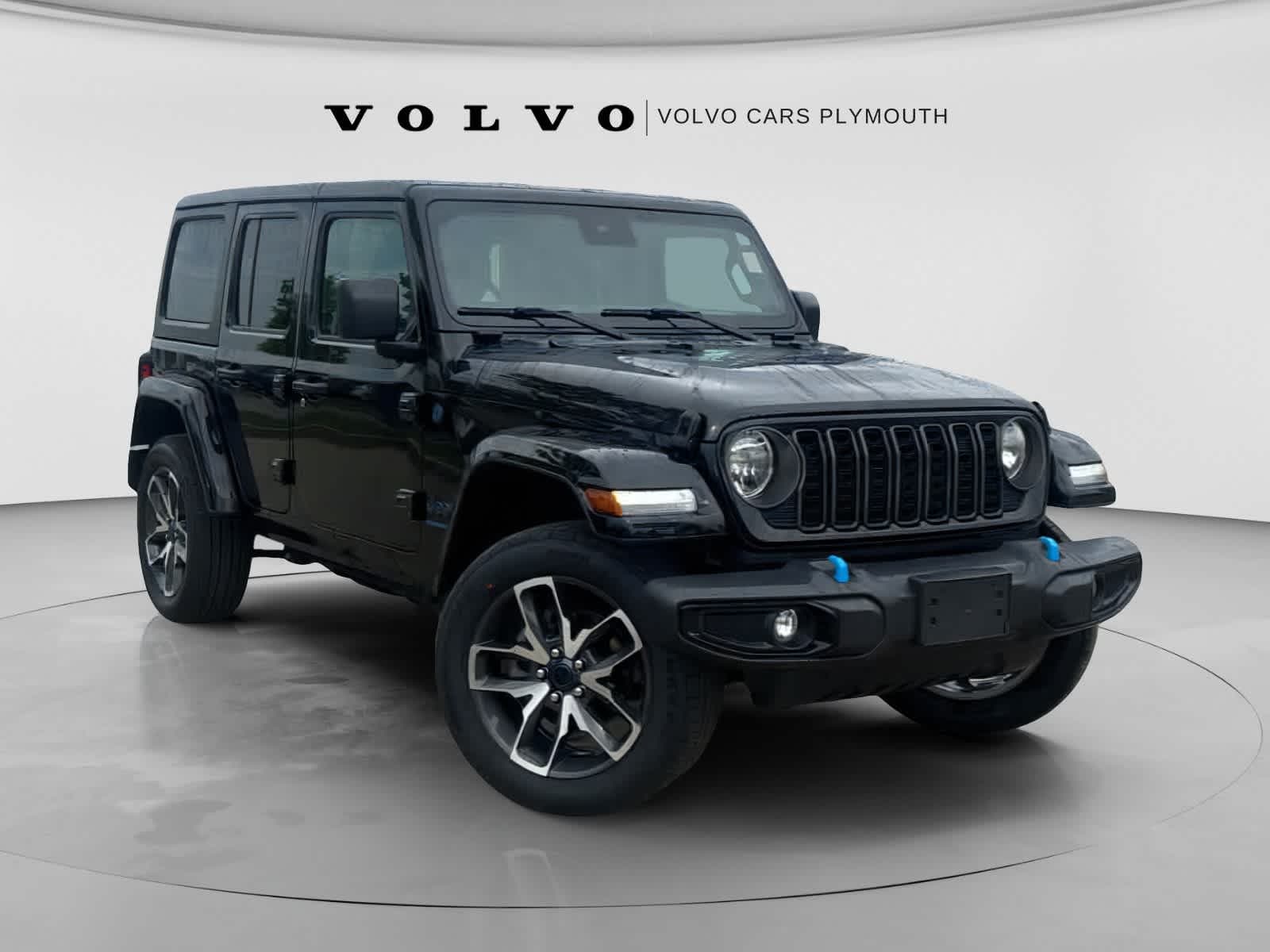 2024 Jeep Wrangler Sport — photo 1 of 22