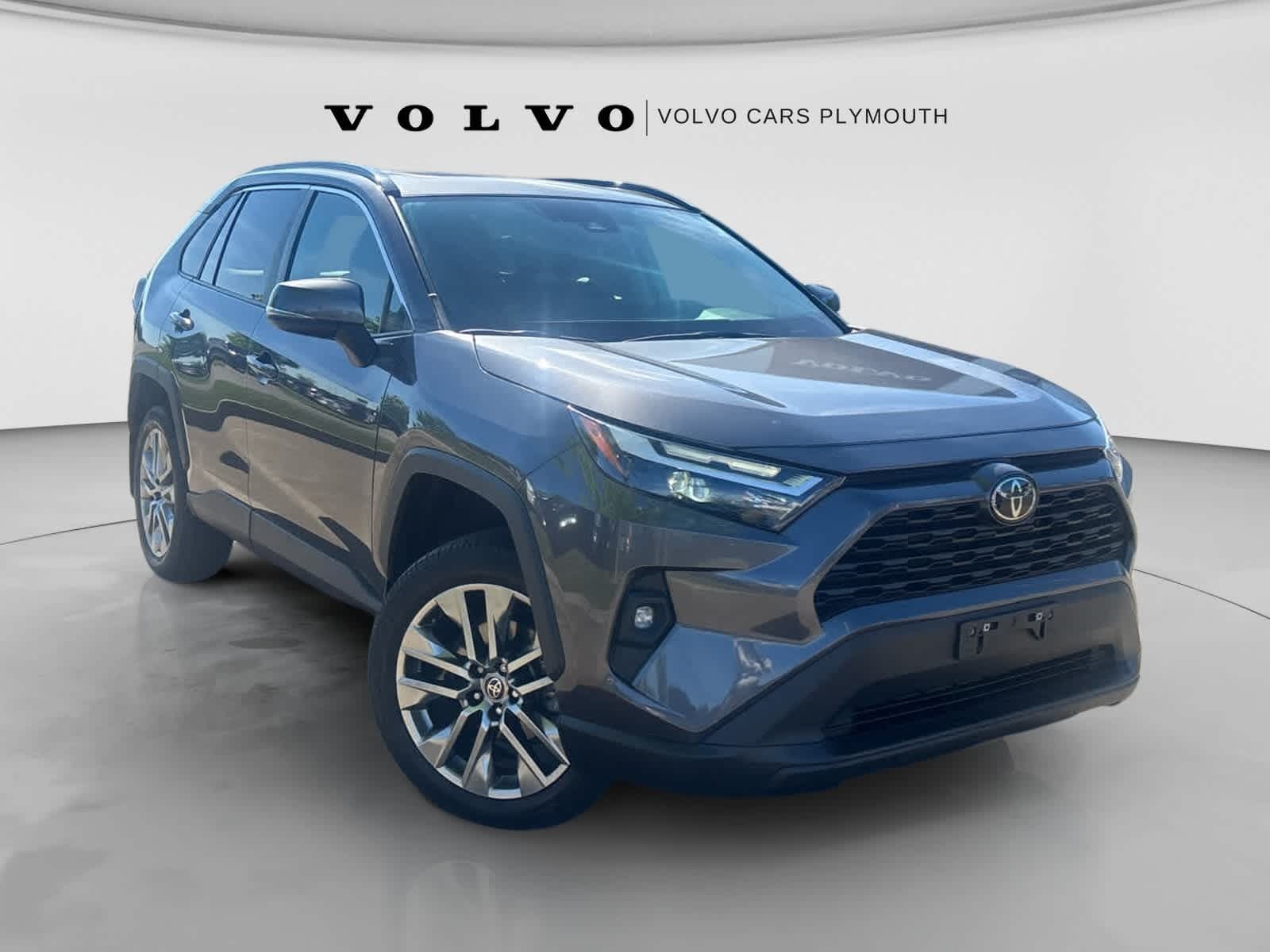2022 Toyota RAV4 XLE Premium — photo 1 of 29