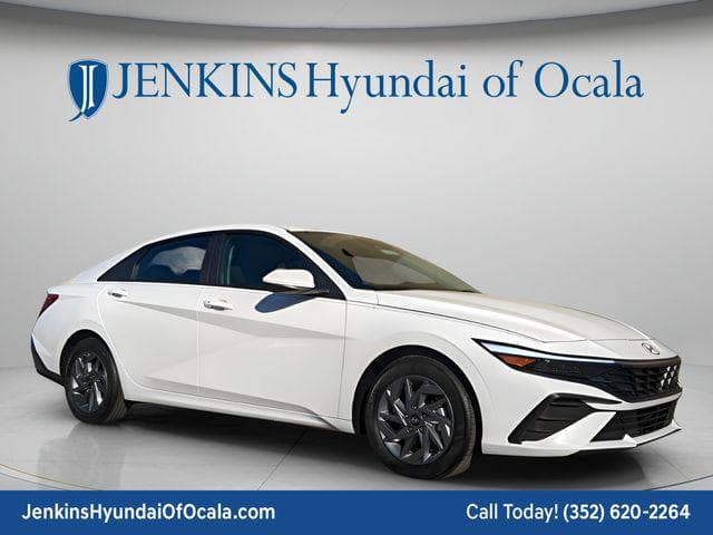 2026 Hyundai Elantra SEL Sport — photo 1 of 38