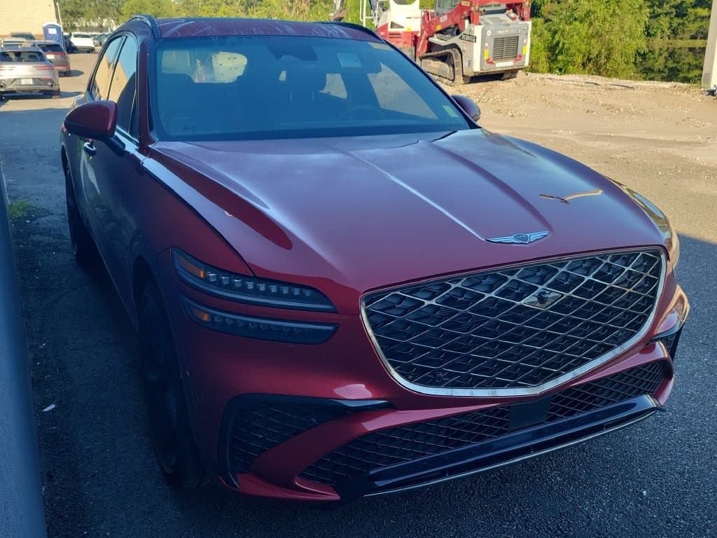 2026 Genesis GV70 Base — photo 1 of 10