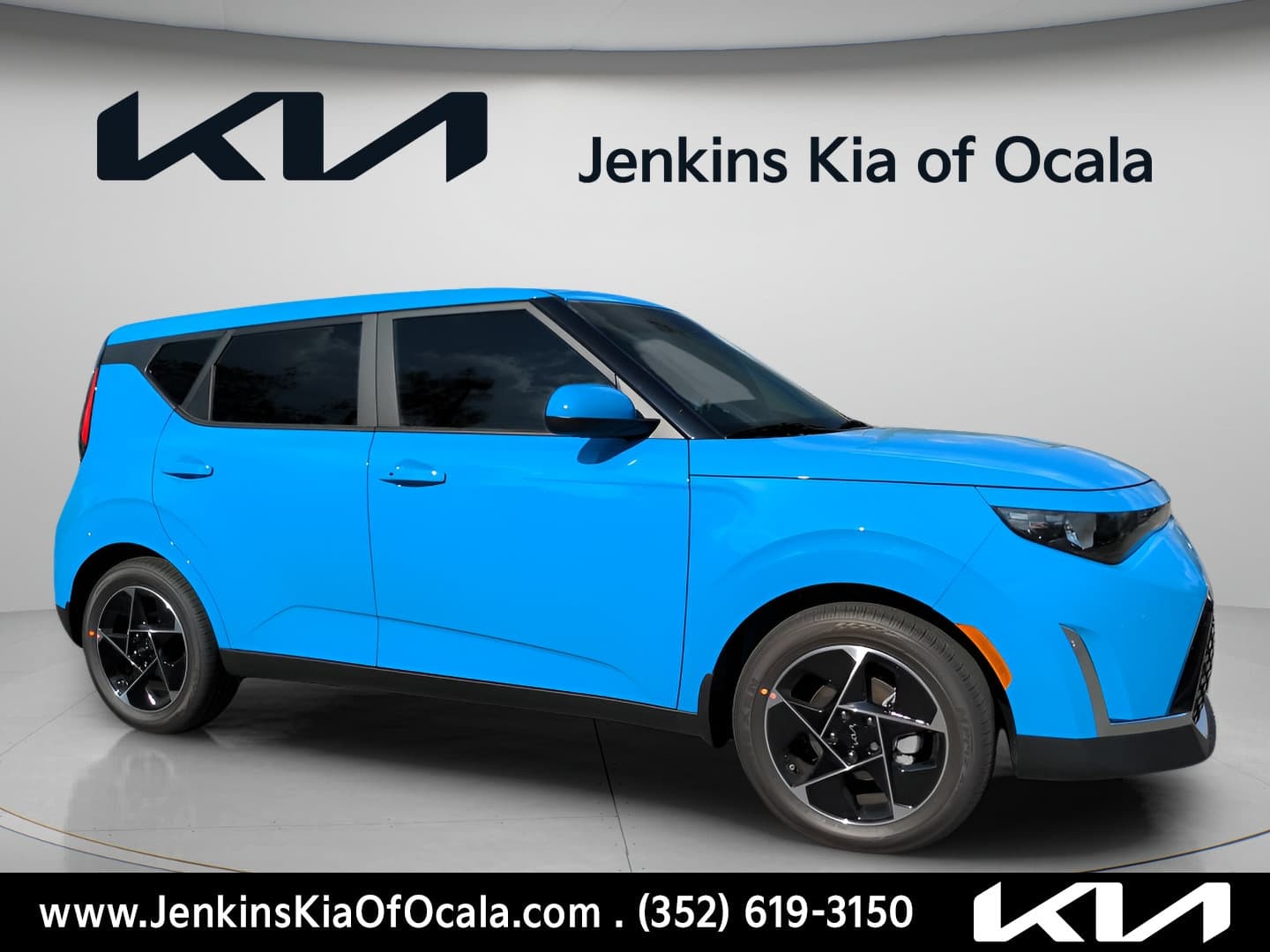 2023 Kia Soul EX — photo 1 of 37