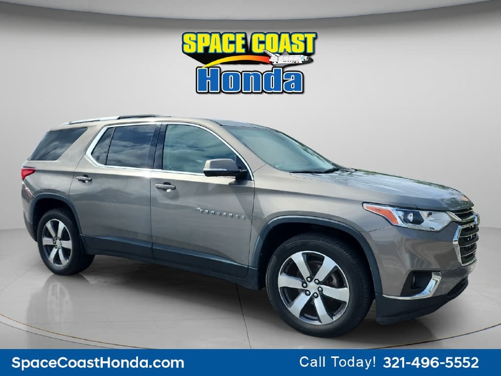 2018 Chevrolet Traverse 3LT — photo 1 of 37