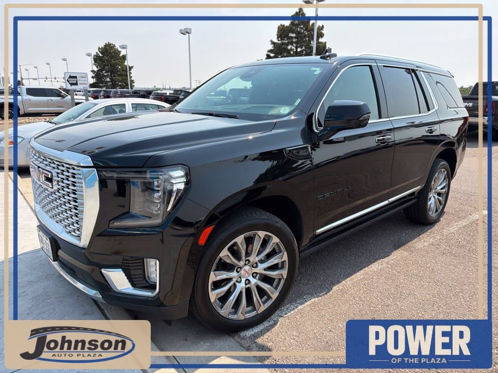 2023 GMC Yukon Denali — photo 1 of 3