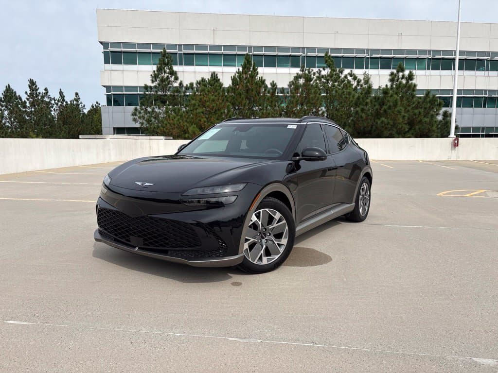 2024 Genesis GV60 Standard — photo 1 of 26