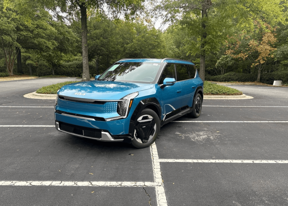 2024 Kia EV9 Land — photo 1 of 22