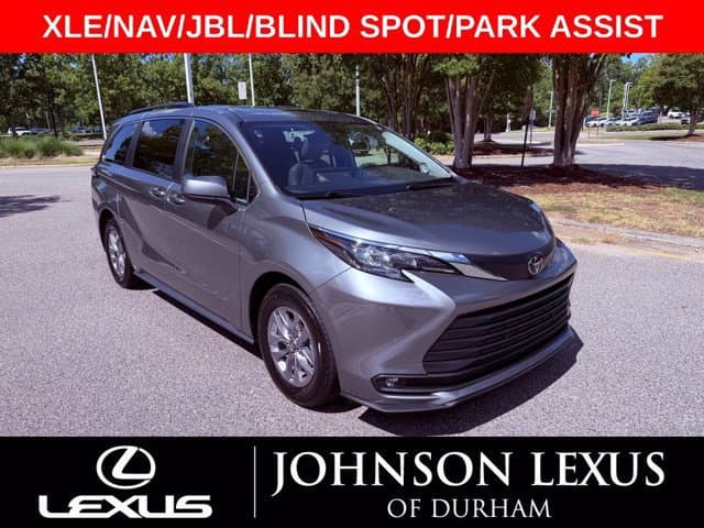 2026 Toyota Sienna XLE — photo 1 of 26