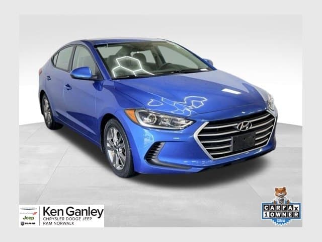 2018 Hyundai Elantra SEL — photo 1 of 40