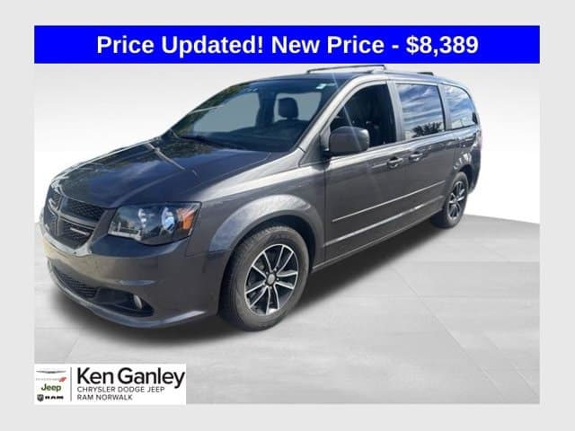 2017 Dodge Grand Caravan GT — photo 1 of 28