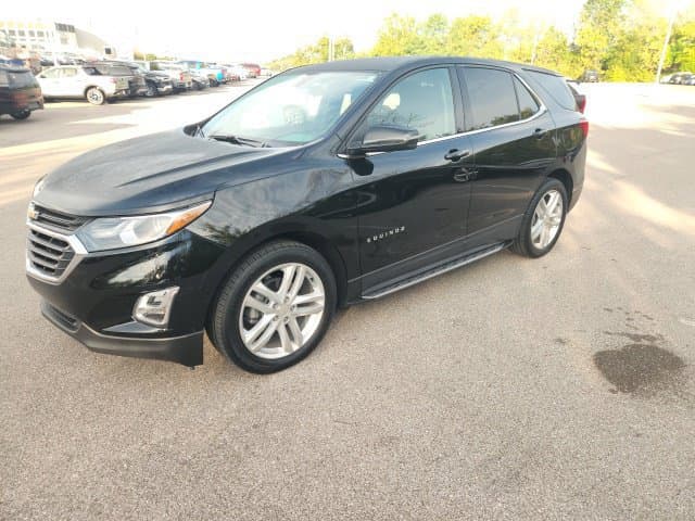 2019 Chevrolet Equinox LT — photo 1 of 12
