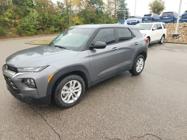 2022 Chevrolet Trailblazer LS — photo 1 of 14