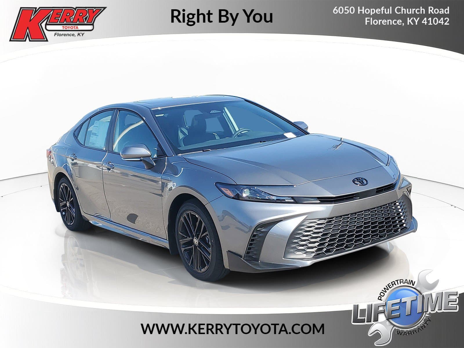 2026 Toyota Camry SE — photo 1 of 55