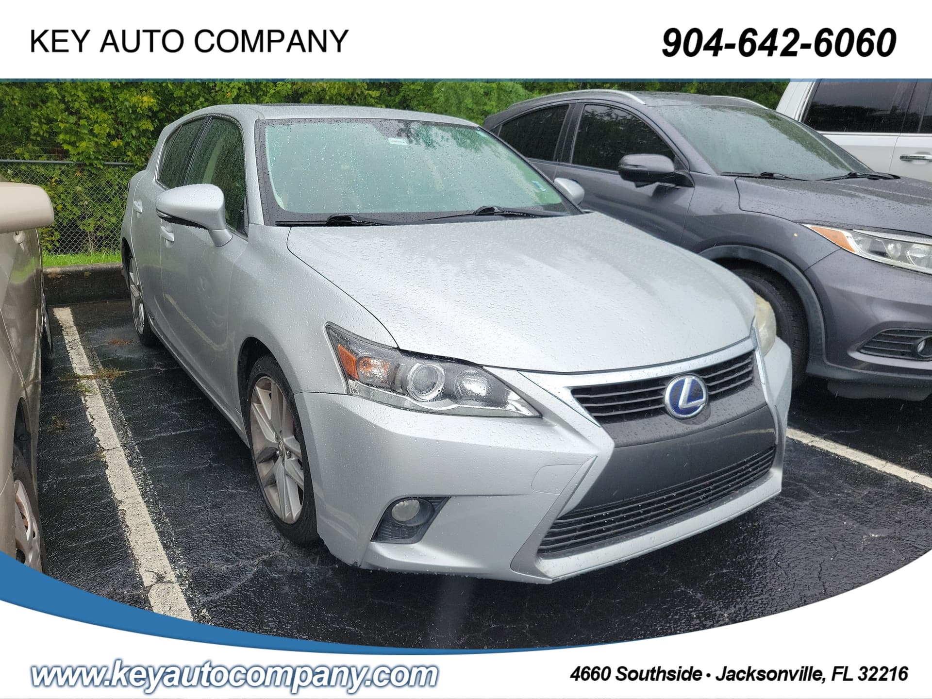 2015 Lexus CT 200h Base — photo 1 of 4