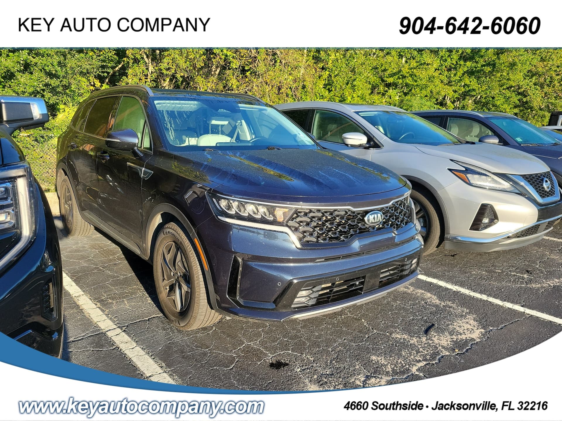 2021 Kia Sorento Hybrid EX — photo 1 of 4