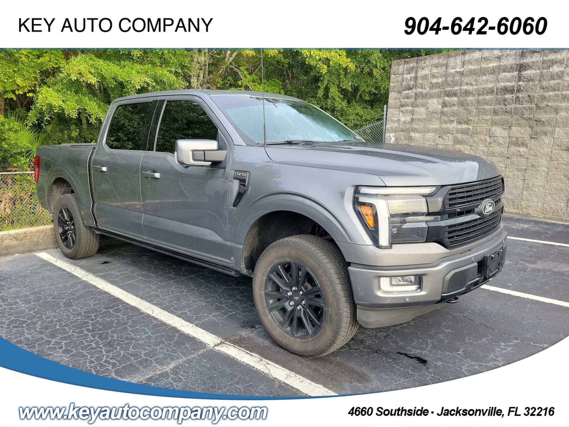 2024 Ford F-150 Platinum — photo 1 of 4