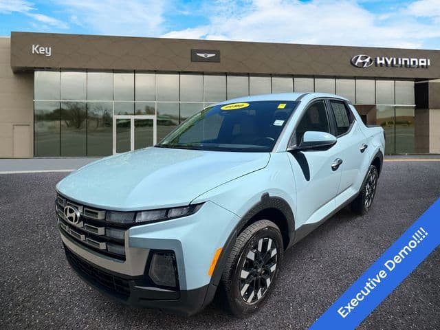 2025 Hyundai Santa Cruz SE — photo 1 of 28