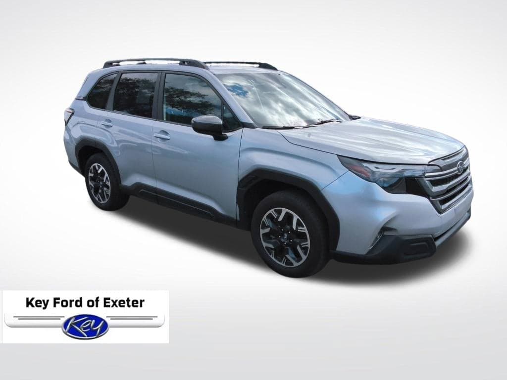2025 Subaru Forester Premium — photo 1 of 47
