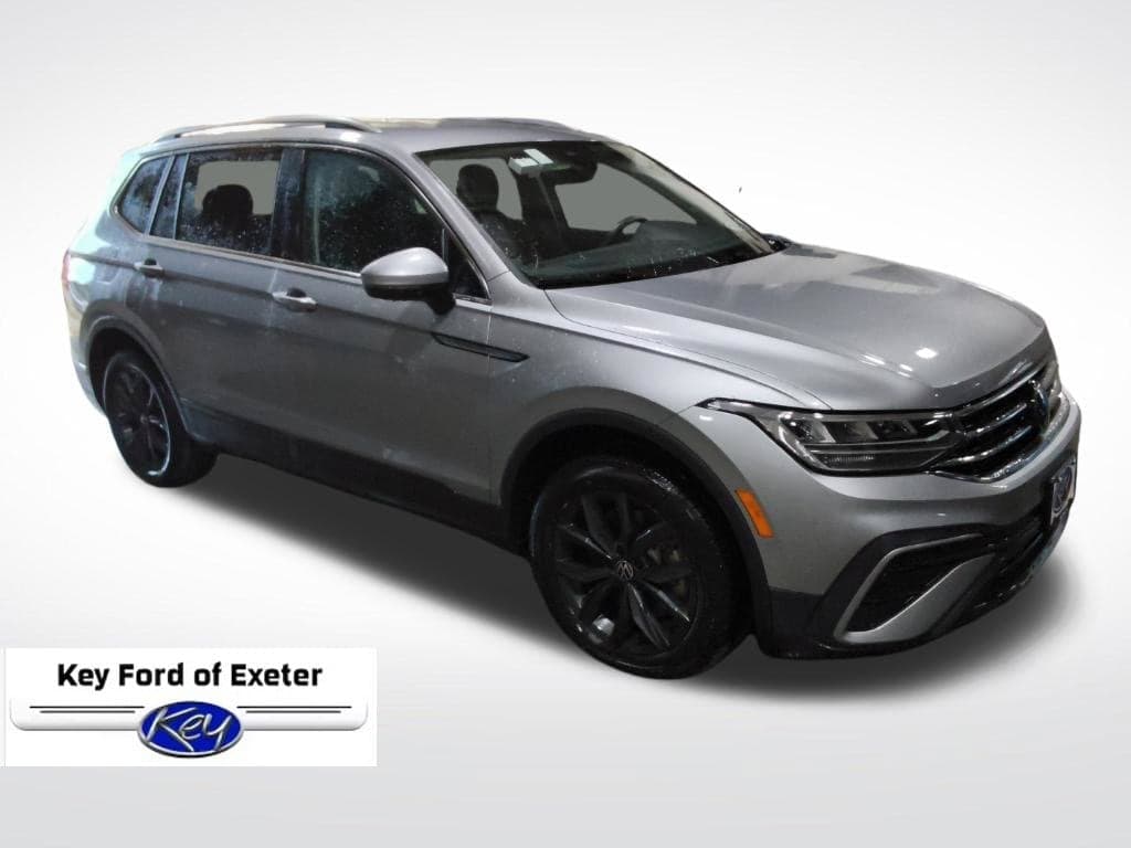2024 Volkswagen Tiguan Base — photo 1 of 33