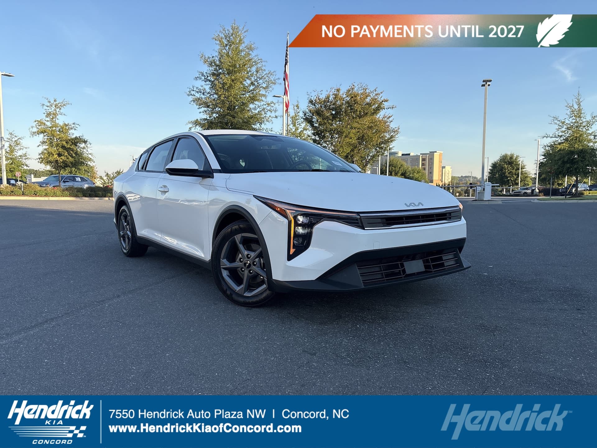 2025 Kia K4 LXS — photo 1 of 36