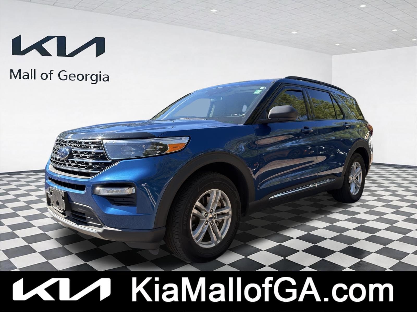 2020 Ford Explorer XLT — photo 1 of 10