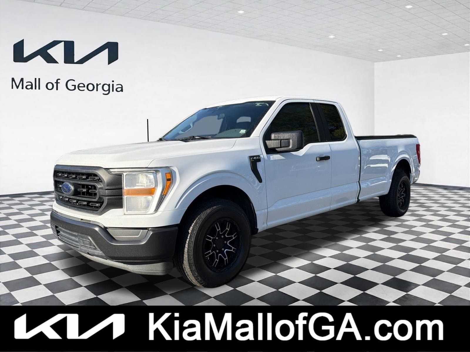 2022 Ford F-150 Base — photo 1 of 10