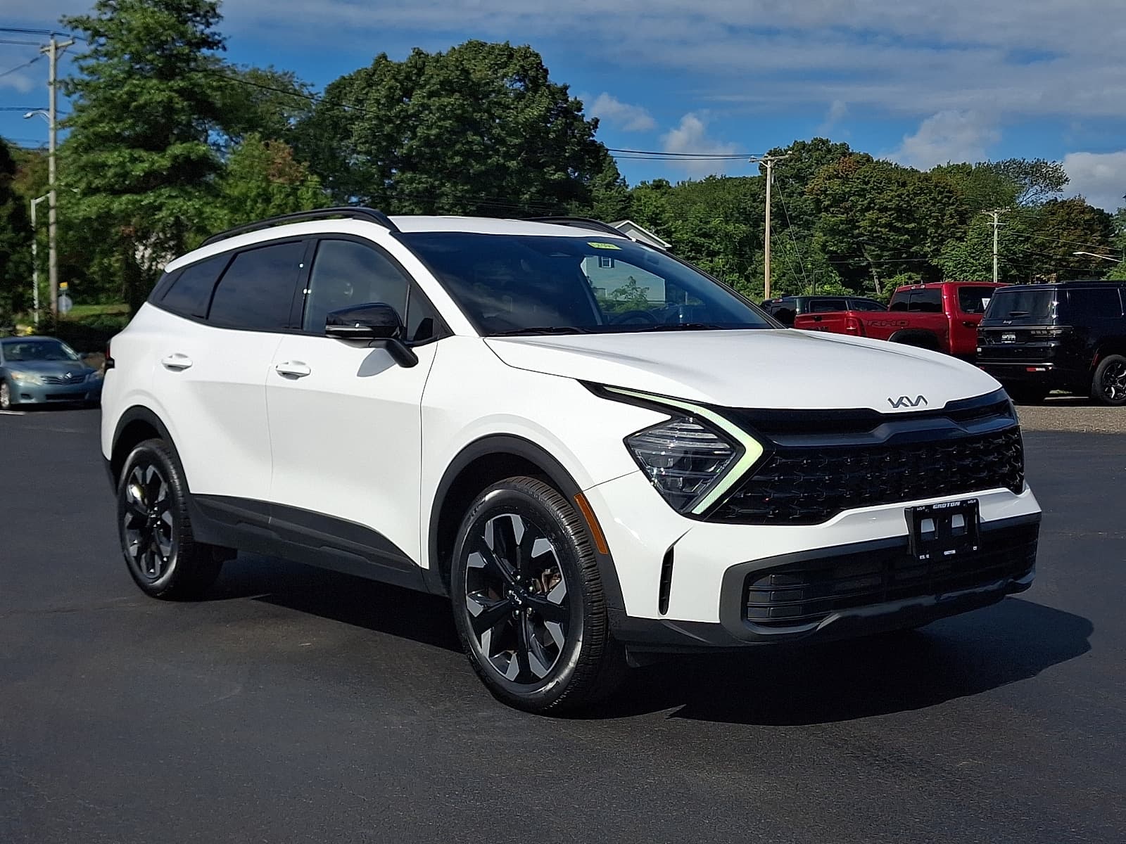 2024 Kia Sportage X-Line — photo 1 of 31