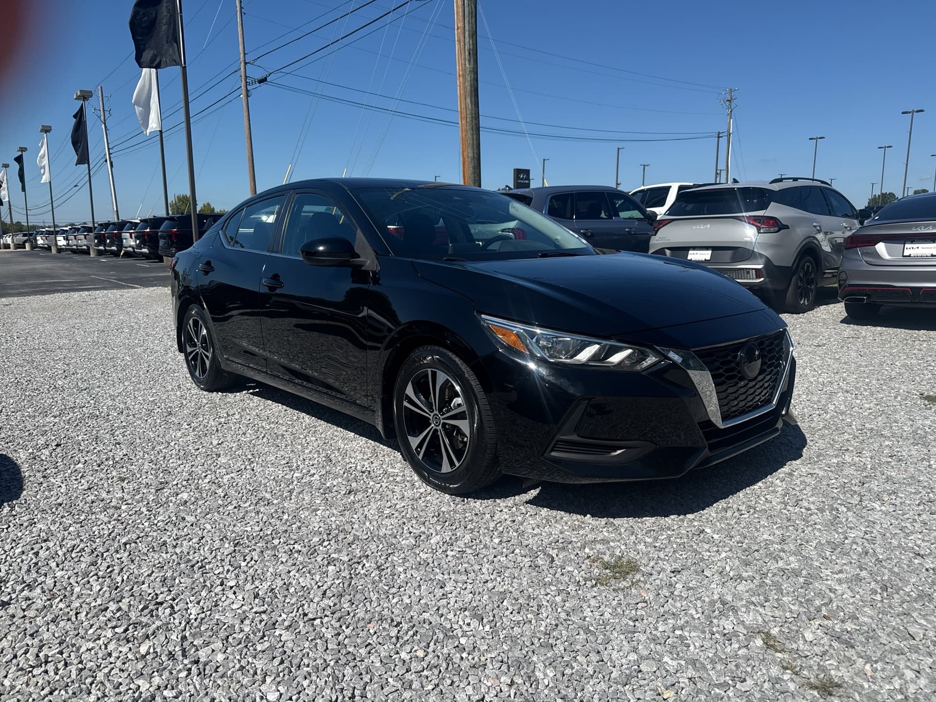 2022 Nissan Sentra SV — photo 1 of 28